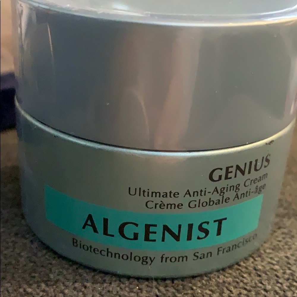Genius ultimate anti-aging cream. 1oz